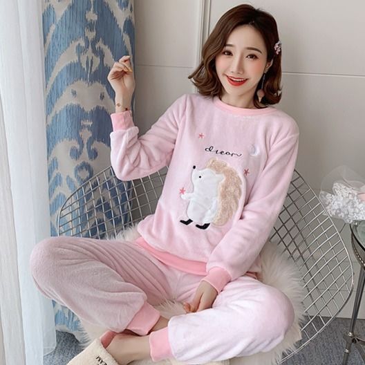 冬のおうち時間がもっと幸せに。あったか可愛いフリースパジャマ