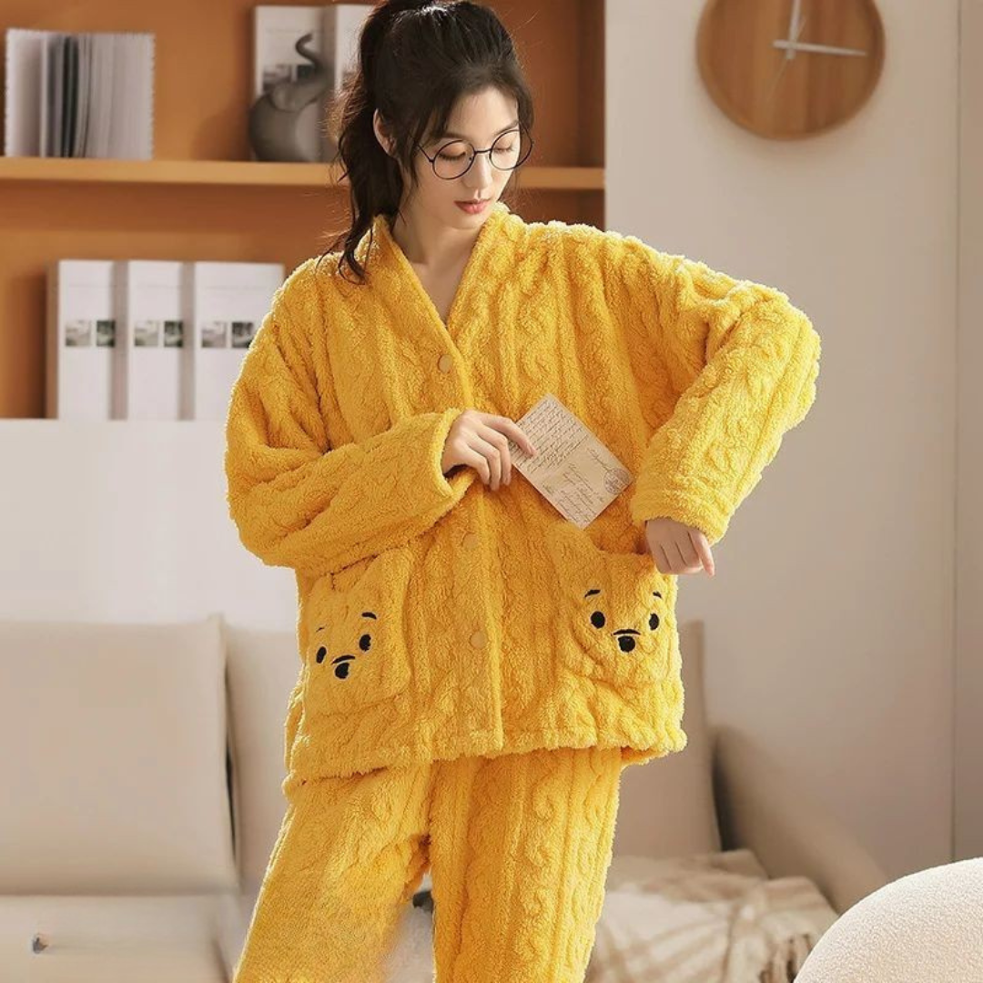 くまポケット付き もこもこコーラルフリースパジャマ