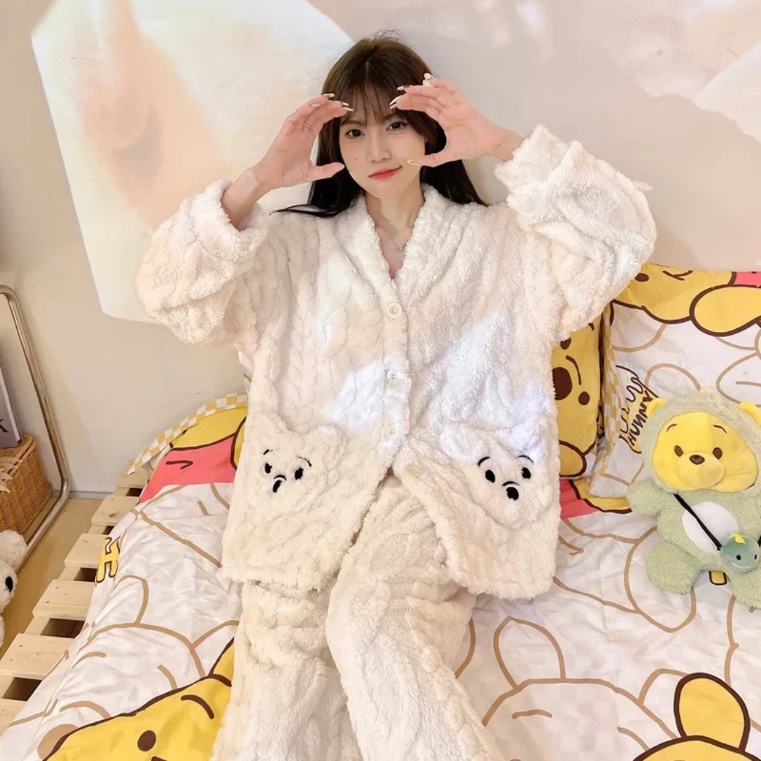 くまポケット付き もこもこコーラルフリースパジャマ