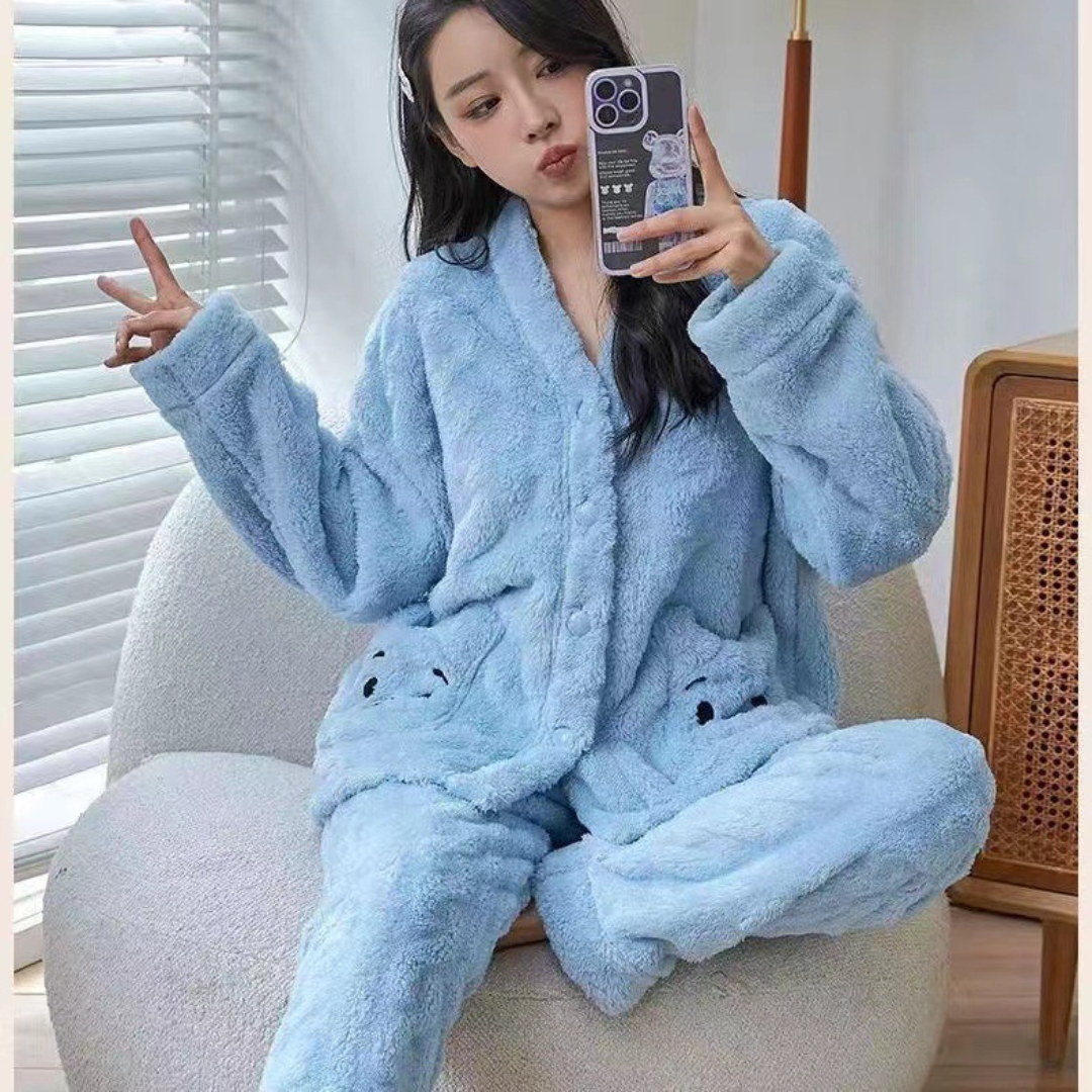 くまポケット付き もこもこコーラルフリースパジャマ