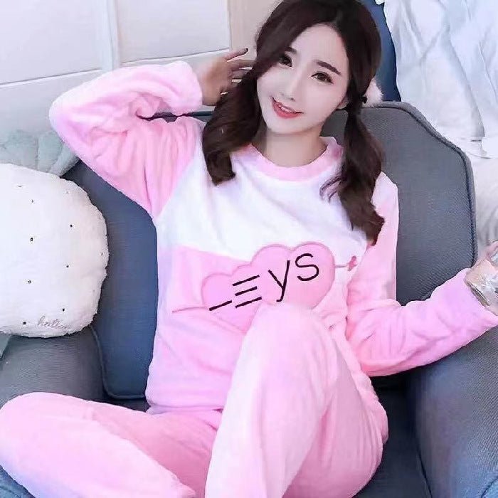 冬のおうち時間がもっと幸せに。あったか可愛いフリースパジャマ