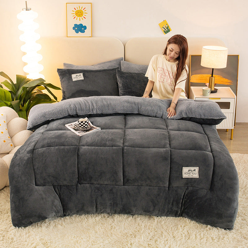 Hey Luna™  寒い夜も、もう怖くない」ふわもこ雪柄コーラルフリース毛布 – 極上のぬくもりをあなたに。